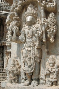 statue-somnathpur