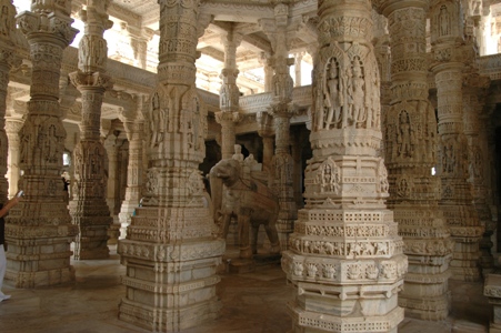 Colonnade_Ranakpur
