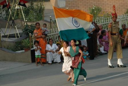 Course_avec_le_drapeau_indien